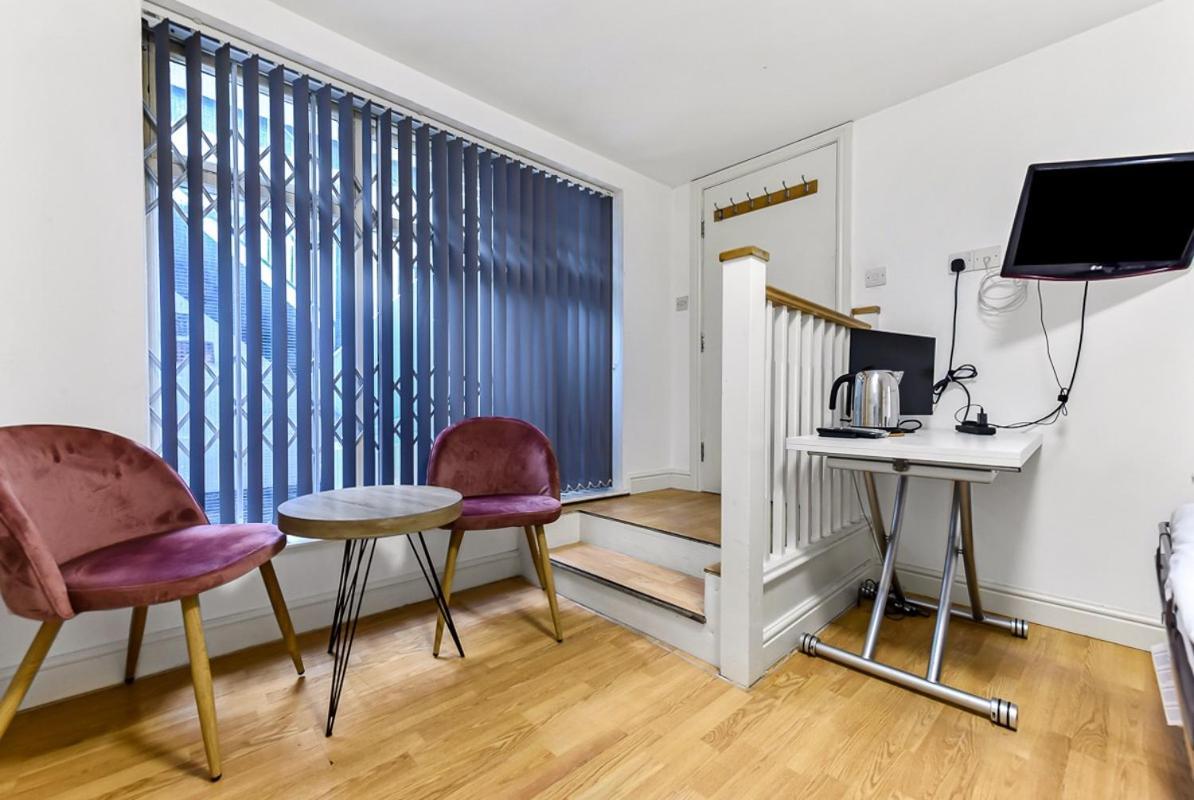 Charlotte Street Rooms By News Hotel Лондон Экстерьер фото
