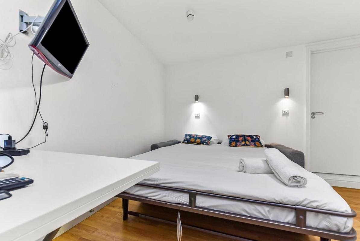 Charlotte Street Rooms By News Hotel Лондон Экстерьер фото
