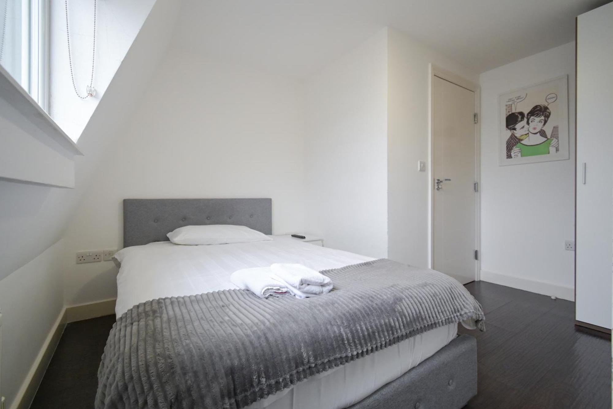 Charlotte Street Rooms By News Hotel Лондон Экстерьер фото