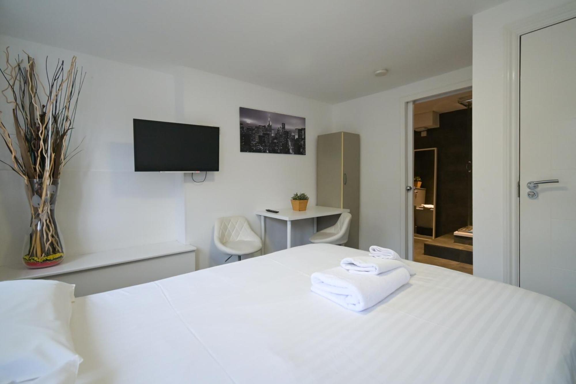 Charlotte Street Rooms By News Hotel Лондон Экстерьер фото