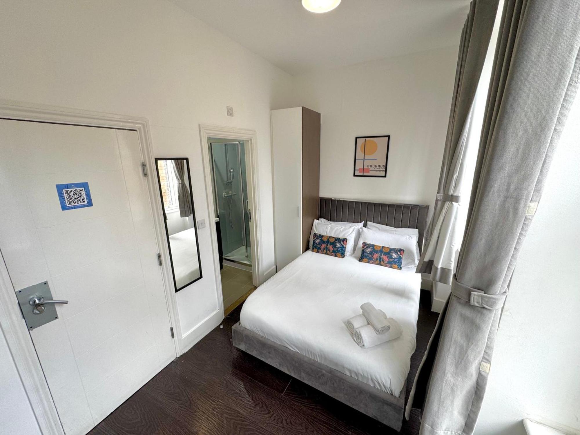 Charlotte Street Rooms By News Hotel Лондон Экстерьер фото