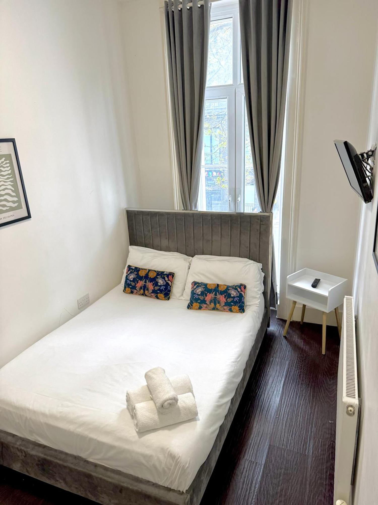 Charlotte Street Rooms By News Hotel Лондон Экстерьер фото